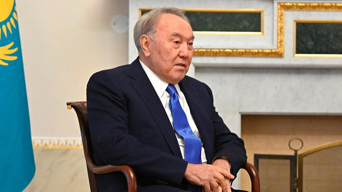 Вполне возможно, его уже нет, – журналист из Казахстана о Назарбаеве