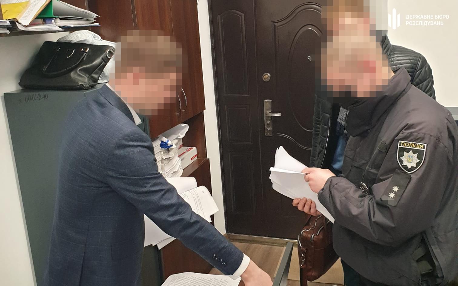 Били до потери сознания: ГБР разоблачило полицейских, которые издевались над задержанными Били до потери сознания: ГБР разоблачило полицейских, которые издевались над задержанными