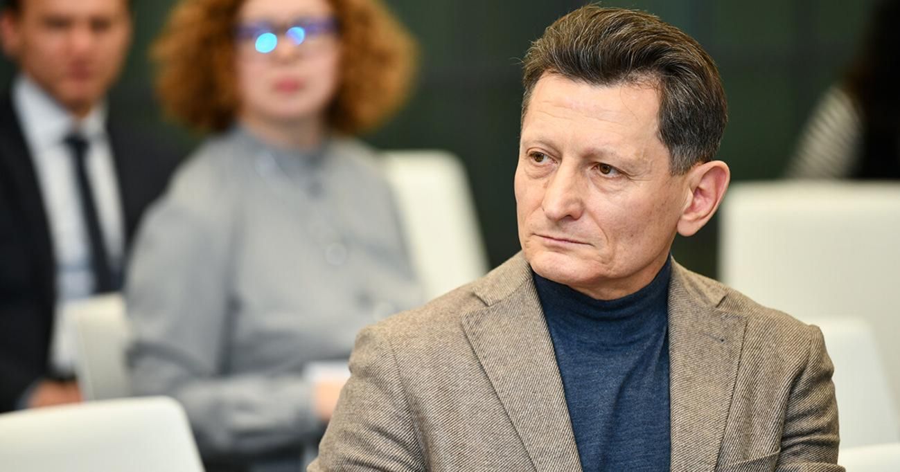 НАЗК підтвердило, що нардеп Волинець не задекларував елітну автівку - 24 Канал НАЗК підтвердило, що нардеп Волинець не задекларував елітну автівку - 24 Канал