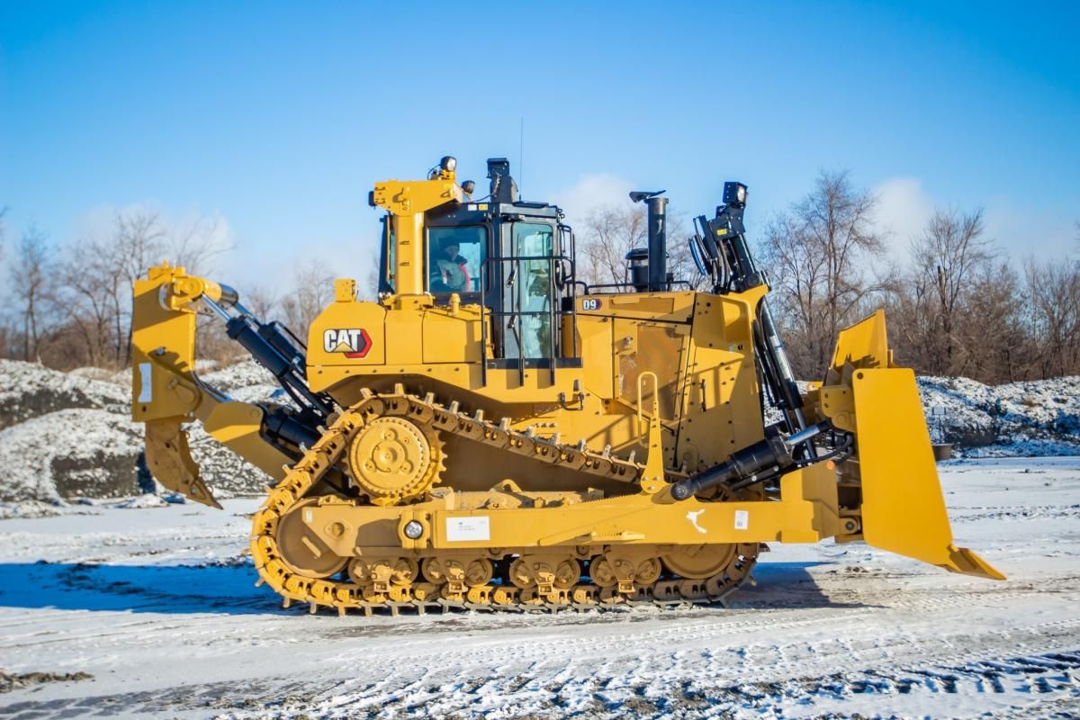 Метінвест інвестував понад 190 мільйонів у сучасні американські бульдозери для Північного ГЗК - Україна новини - 24 Канал Метінвест інвестував понад 190 мільйонів у сучасні американські бульдозери для Північного ГЗК - Україна новини - 24 Канал