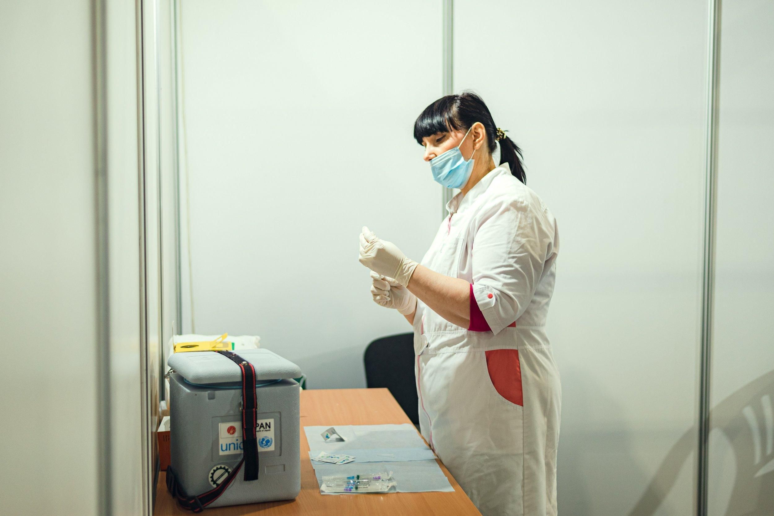 На Львівщині невакцинованих працівників відсторонятимуть від роботи - Новини Львова - Львів На Львівщині невакцинованих працівників відсторонятимуть від роботи - Новини Львова - Львів