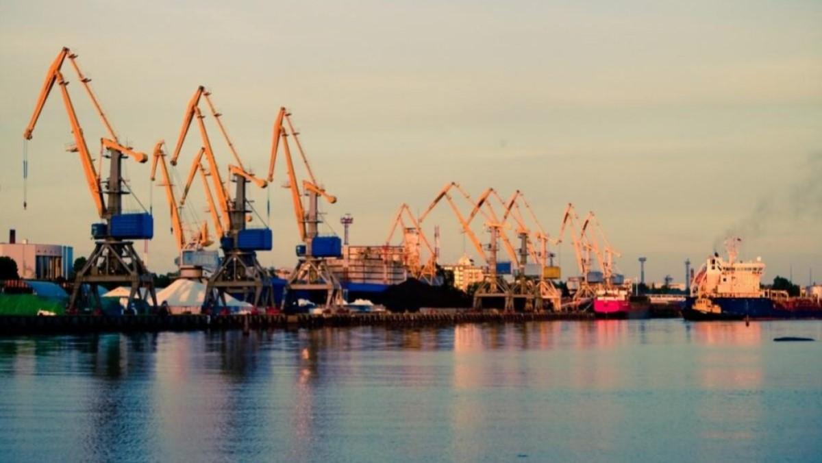 Украинский порт установил абсолютный рекорд по перевалке грузов - Бизнес