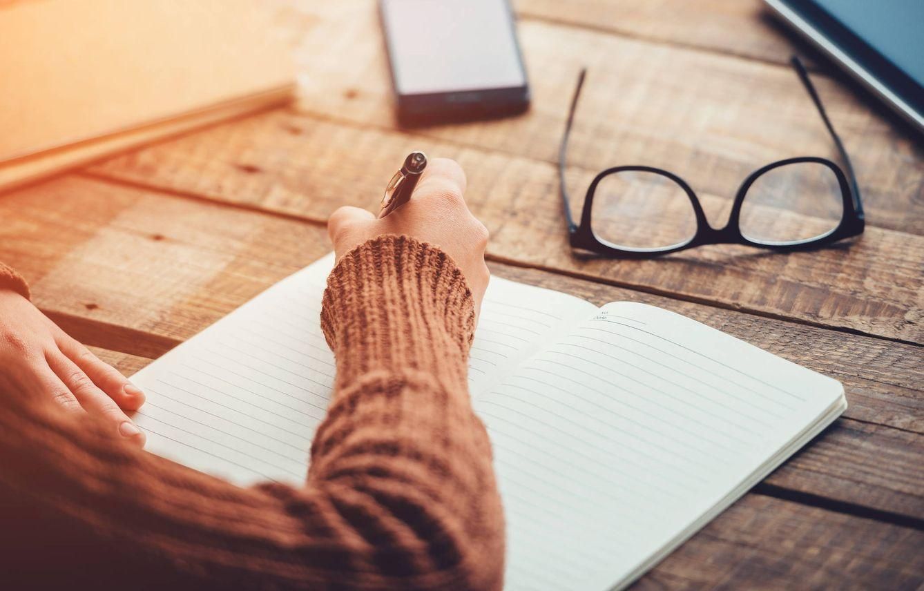 П'ять креативних вправ, які допоможуть учням полюбити писати твори - Освіта П'ять креативних вправ, які допоможуть учням полюбити писати твори - Освіта