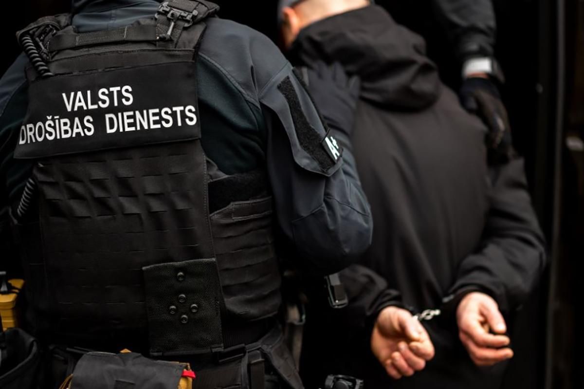 У Латвії затримали двох підозрюваних, які шпигували на користь Росії - Новини Росія - 24 Канал У Латвії затримали двох підозрюваних, які шпигували на користь Росії - Новини Росія - 24 Канал