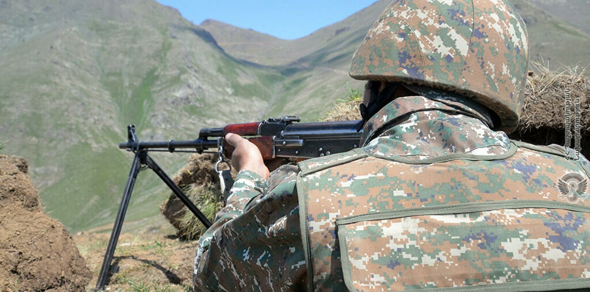 Стрельба на границе Армении и Азербайджана: Ереван сообщает о погибших и раненых