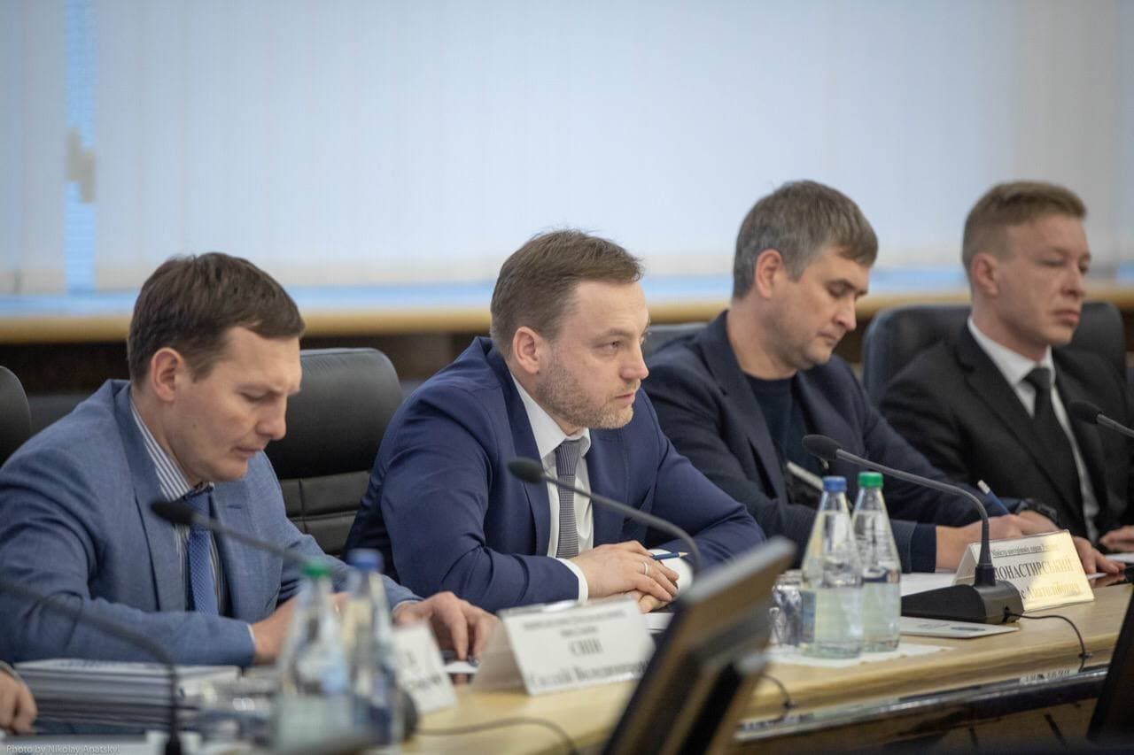 МВД, Минобороны и Минобразования возьмутся за военно-патриотическое воспитание молодежи МВД, Минобороны и Минобразования возьмутся за военно-патриотическое воспитание молодежи