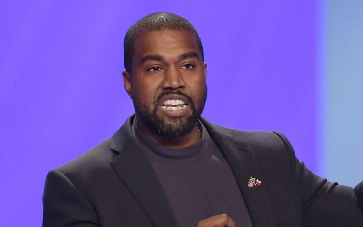 Рэпер Канье Уэст хочет приехать в Россию, чтобы встретиться с Путиным Рэпер Канье Уэст хочет приехать в Россию, чтобы встретиться с Путиным