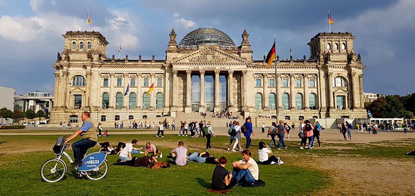 Хибні повідомлення: Німеччина спростила в'їзд не для всіх туристів з України - Україна новини - 24 Канал Хибні повідомлення: Німеччина спростила в'їзд не для всіх туристів з України - Україна новини - 24 Канал