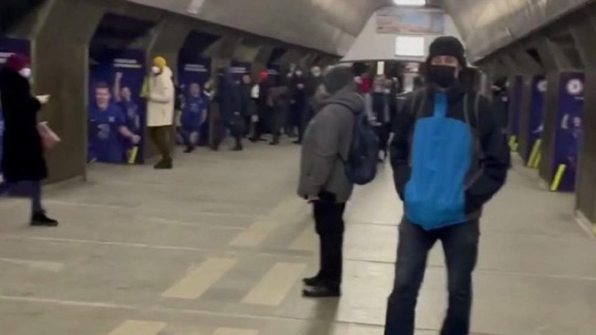 У Києві зачинили дві станції метро через "мінування" - Новини Київ - Київ