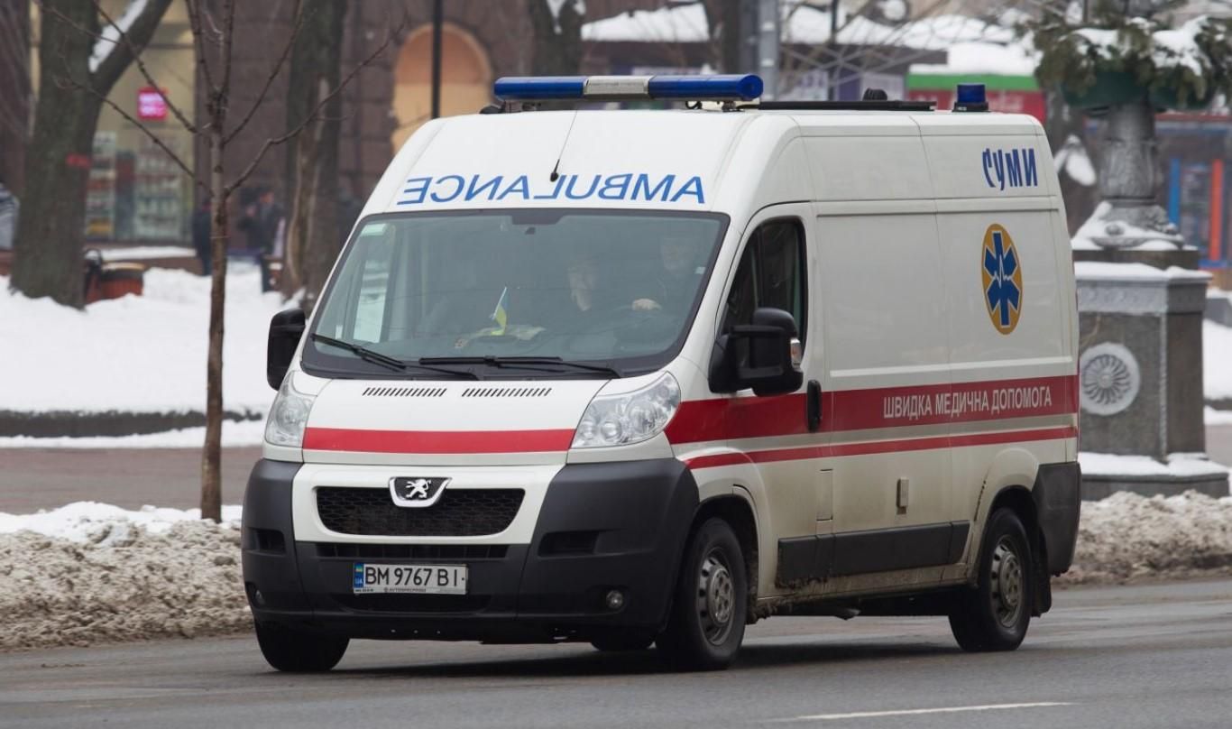 Підозра на перелом носа: у школі під Києвом побилися двоє учнів, їх забрала швидка - Новини Київ - Освіта Підозра на перелом носа: у школі під Києвом побилися двоє учнів, їх забрала швидка - Новини Київ - Освіта