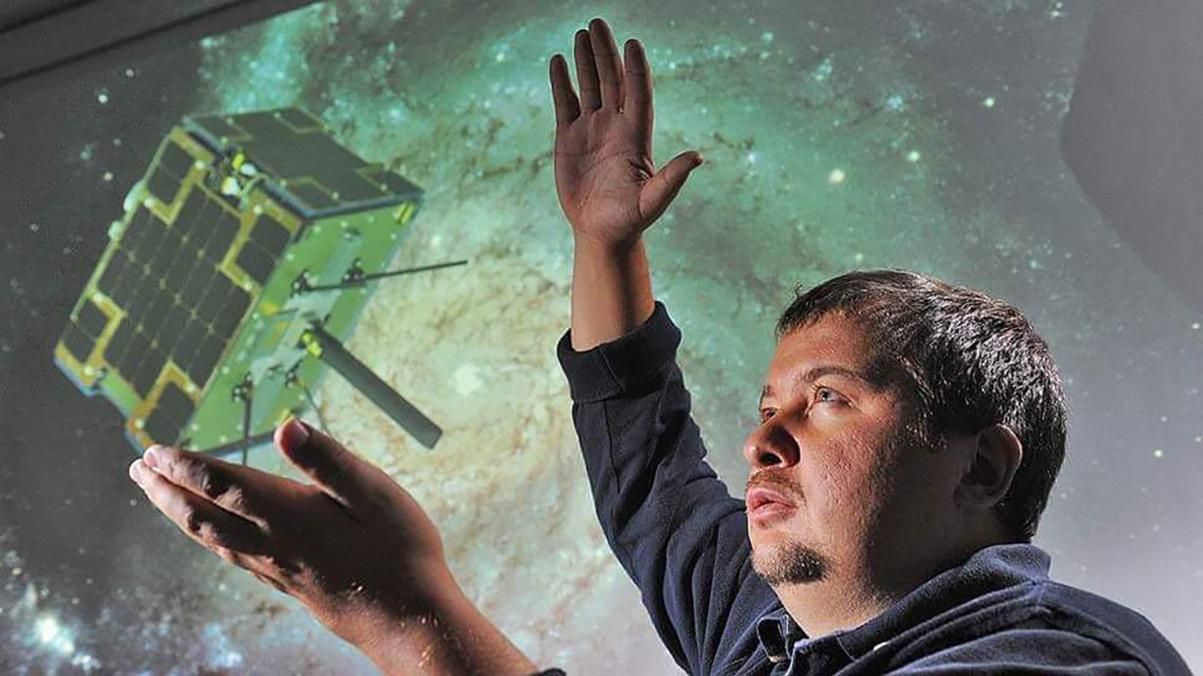 Ловушка для СМИ: как обвиненный в мошенничестве Михаил Кокорич пытается "отбелить" репутацию Ловушка для СМИ: как обвиненный в мошенничестве Михаил Кокорич пытается "отбелить" репутацию