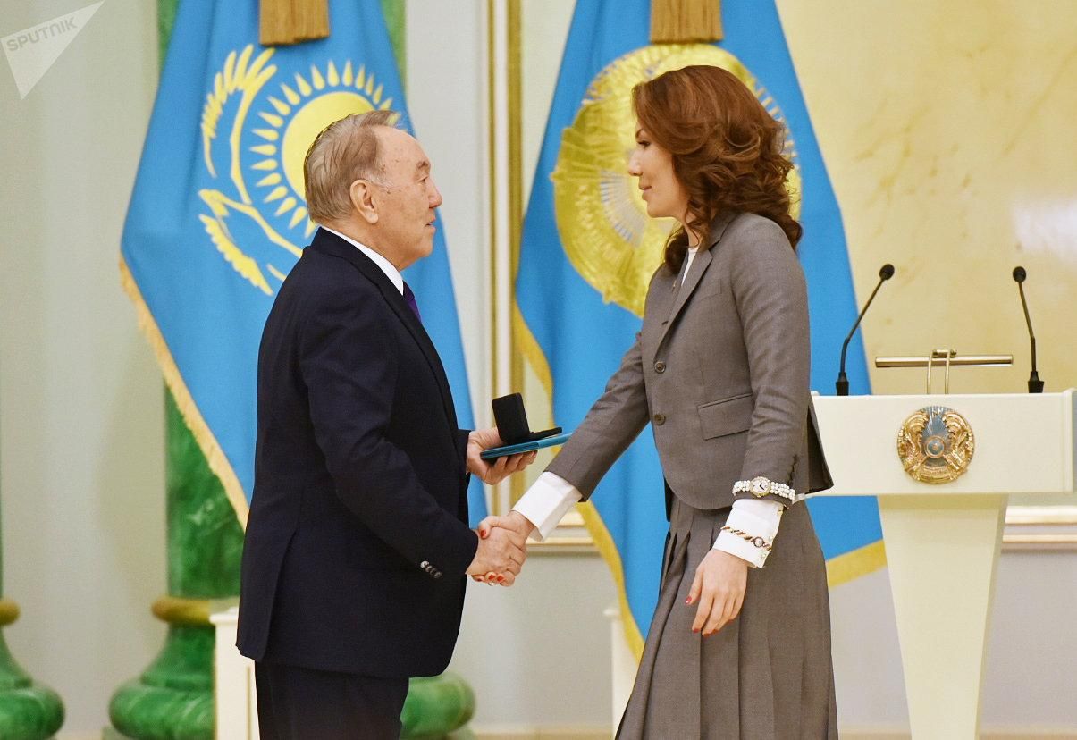 У сім'ї Назарбаєва вперше прокоментували події в країні - 24 Канал У сім'ї Назарбаєва вперше прокоментували події в країні - 24 Канал