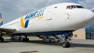 Из-за обледенения самолета: несколько сотен пассажиров застряли в "Борисполе" почти на сутки