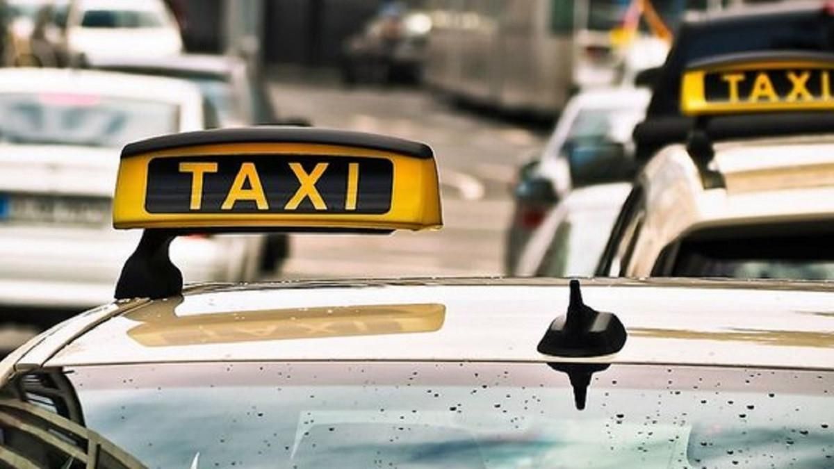 В Раде готовят законопроект о кассовых аппаратах в такси В Раде готовят законопроект о кассовых аппаратах в такси