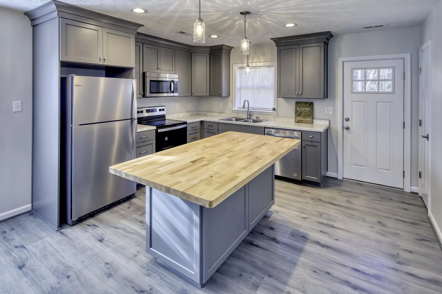 Будівництво за 12 годин: як виглядає житло, надруковане на 3D-принтері Будівництво за 12 годин: як виглядає житло, надруковане на 3D-принтері