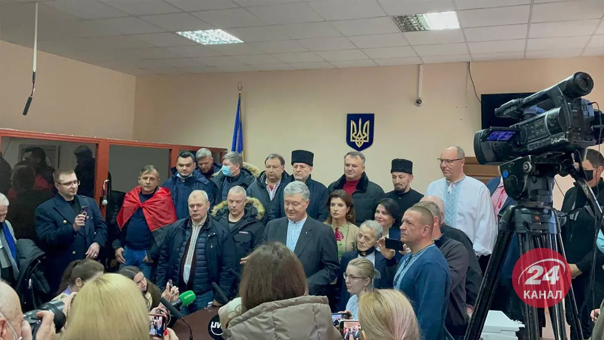 Порошенко святкує Порошенко святкує