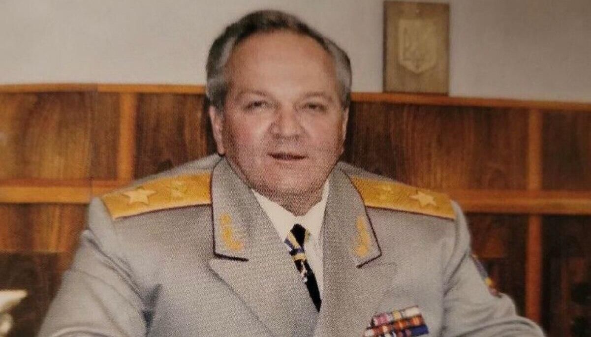 Умер экс-глава СБУ времен Кучмы Леонид Деркач: отец скандального нардепа Умер экс-глава СБУ времен Кучмы Леонид Деркач: отец скандального нардепа