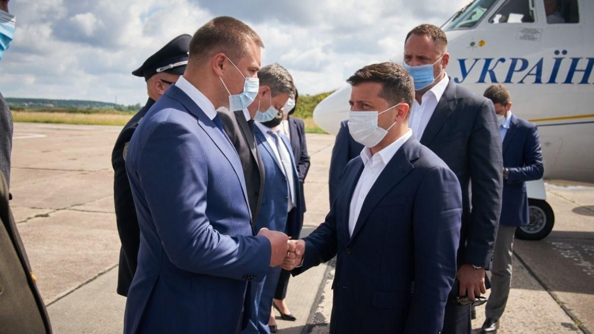 Рабочие визиты Зеленского: сколько поездок президент совершил за год Рабочие визиты Зеленского: сколько поездок президент совершил за год