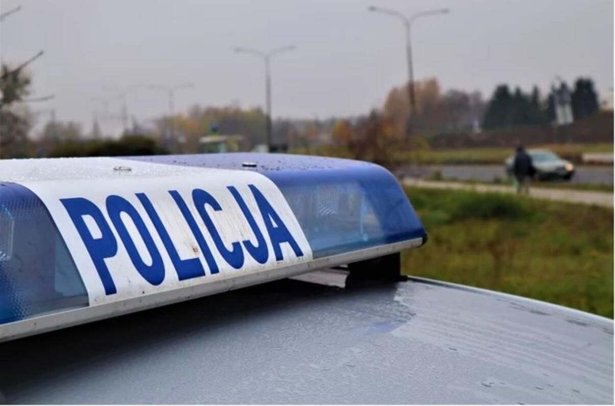 У Польщі чоловік з мачете напав на людей: є постраждалі - 24 Канал