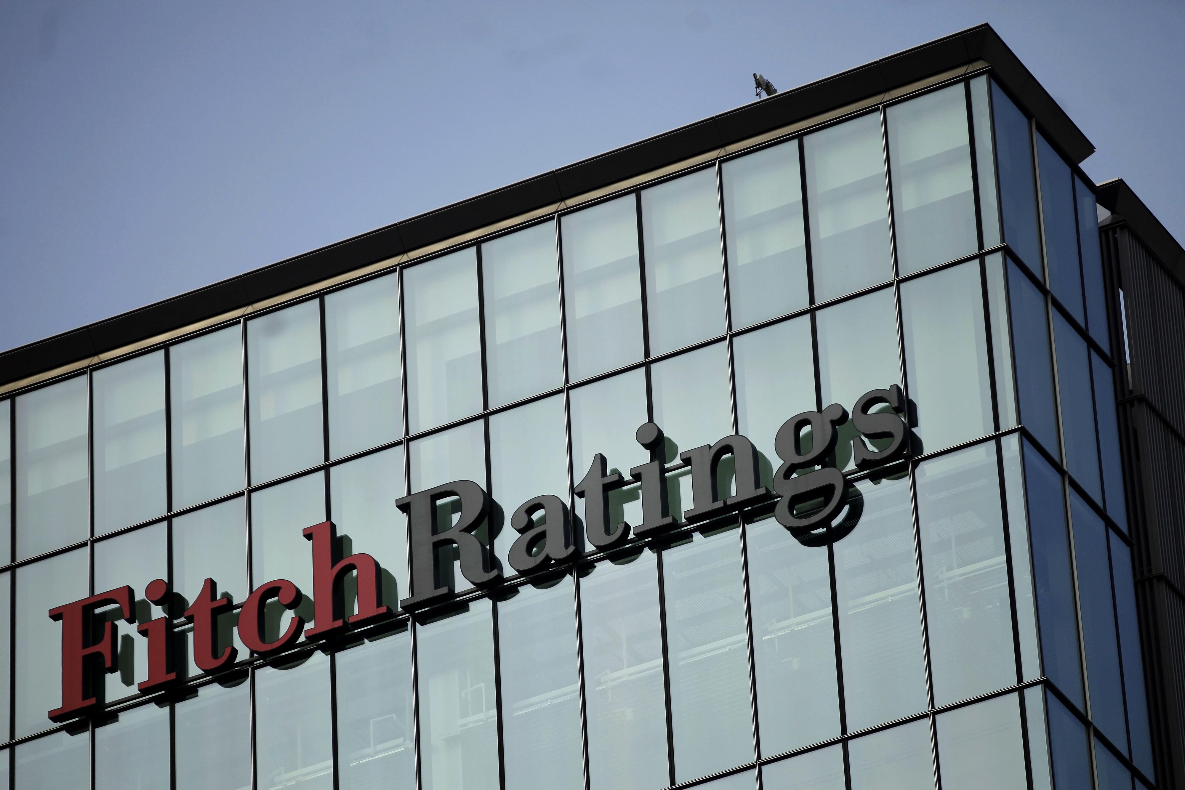 Загроза вторгнення Росії послаблює макростабільність України, – Fitch - Економічні новини України - Економіка Загроза вторгнення Росії послаблює макростабільність України, – Fitch - Економічні новини України - Економіка