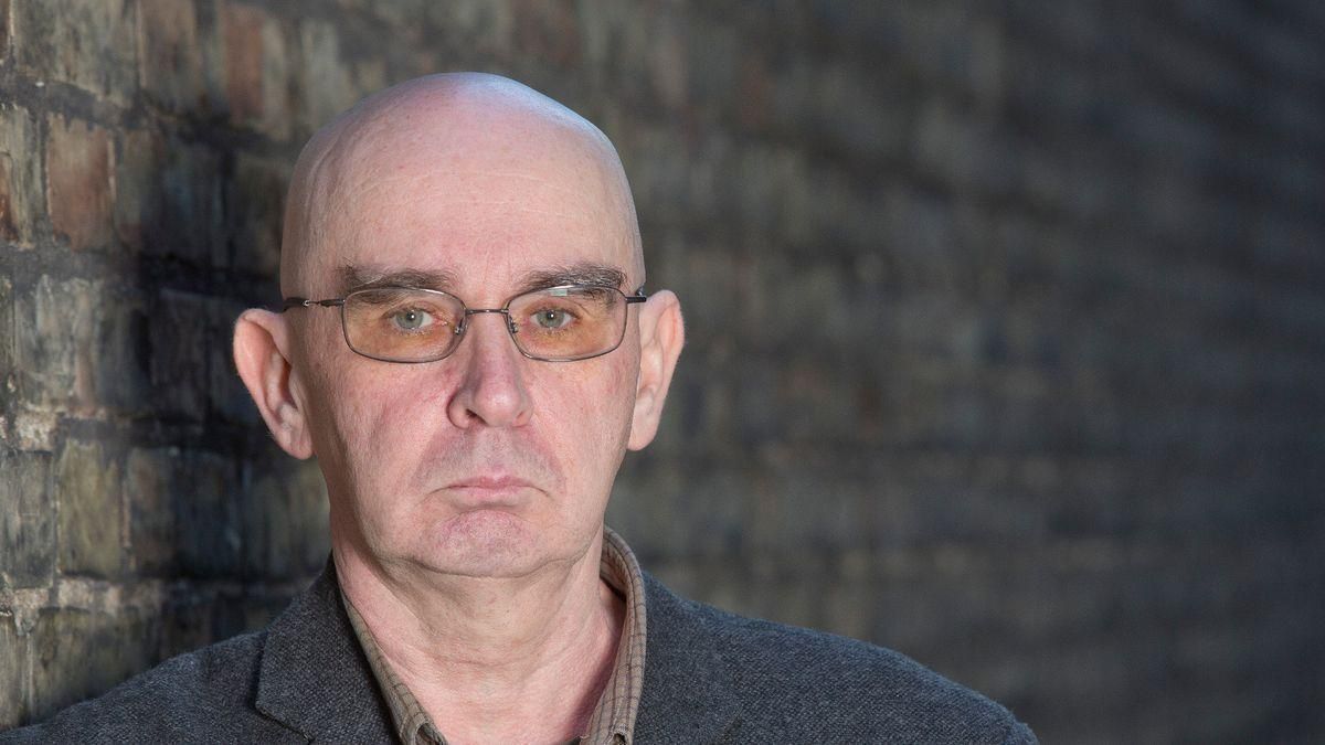 "Ты почти труп": бывшему КГБшнику, живущему в Британии, угрожают расправой "Ты почти труп": бывшему КГБшнику, живущему в Британии, угрожают расправой