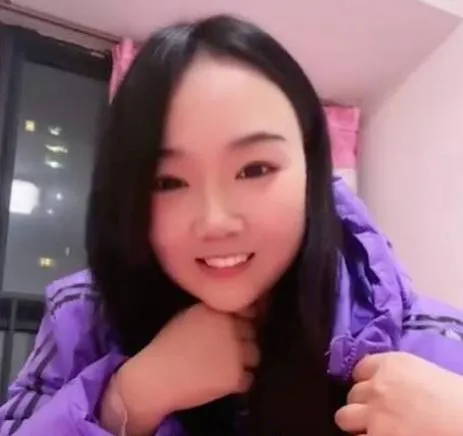 Зустріч затягнулася: дівчина після побачення наосліп застрягла вдома у незнайомця через локдаун Зустріч затягнулася: дівчина після побачення наосліп застрягла вдома у незнайомця через локдаун