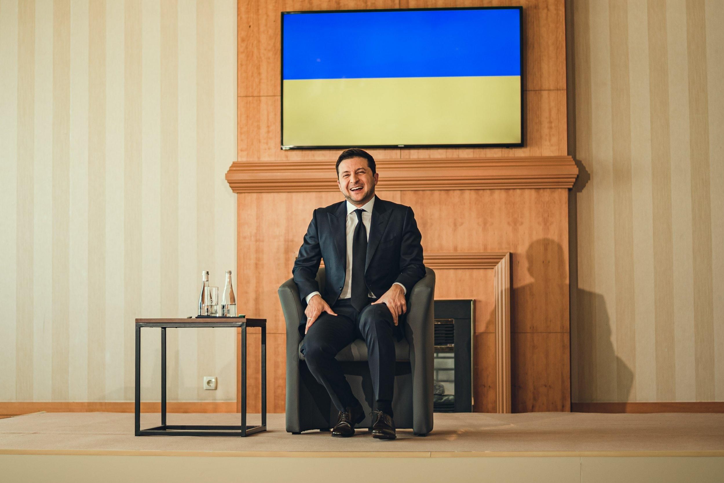 У Зеленського важкий вибір, – політолог про притягнення Порошенка до відповідальності - 24 Канал У Зеленського важкий вибір, – політолог про притягнення Порошенка до відповідальності - 24 Канал