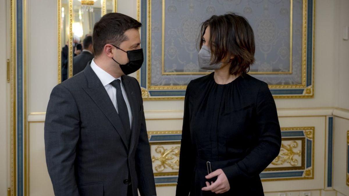 Зеленський прийняв главу МЗС Німеччини перед її візитом у Москву - Новини Росія - 24 Канал Зеленський прийняв главу МЗС Німеччини перед її візитом у Москву - Новини Росія - 24 Канал