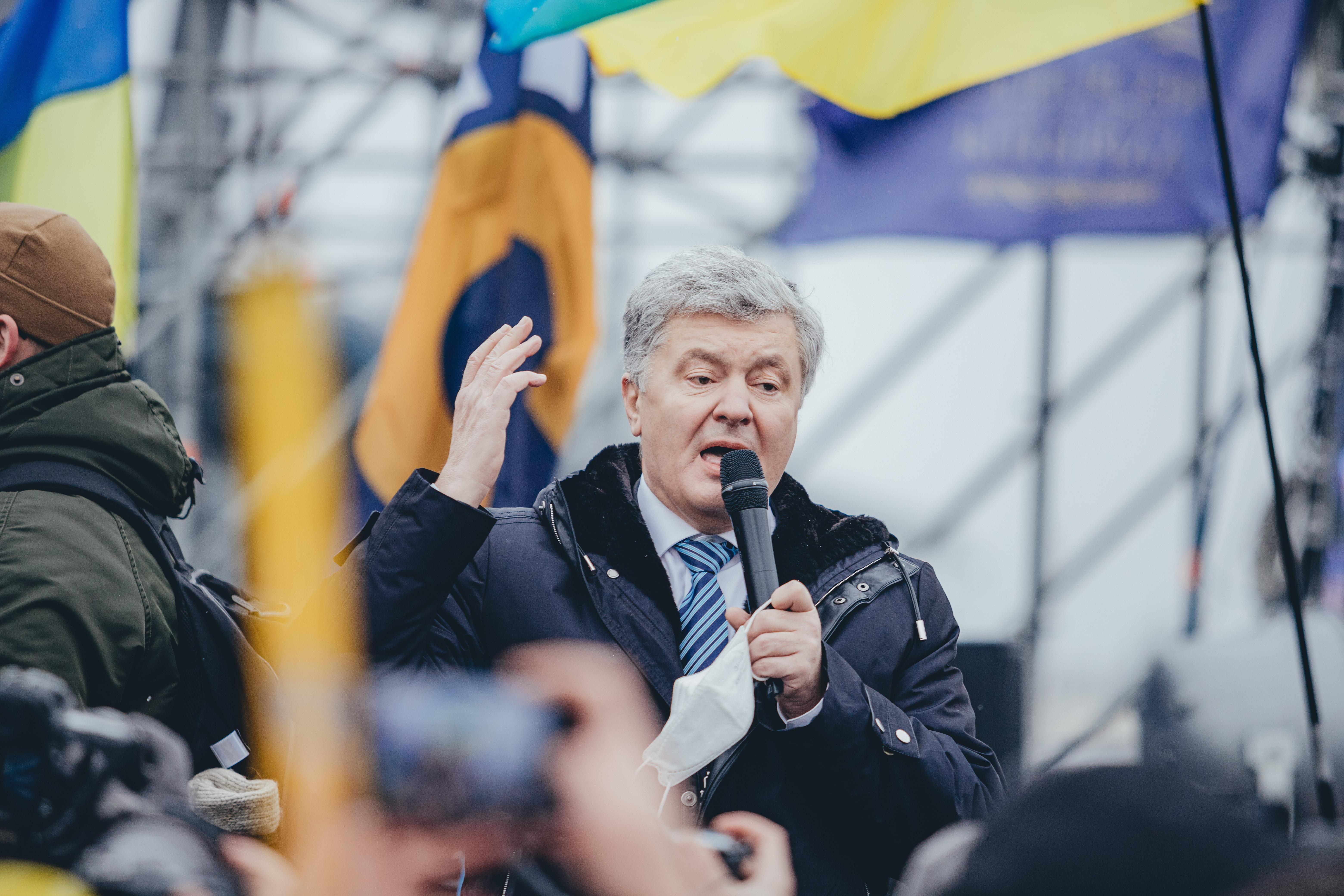 Я цього боюсь, – політтехнолог припустив, чи повернеться Порошенко у велику політику - Україна новини - 24 Канал