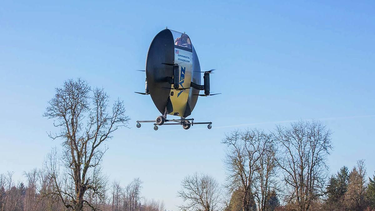 Стартап Zeva показал тестирование одноместной "летающей тарелки" Стартап Zeva показал тестирование одноместной "летающей тарелки"