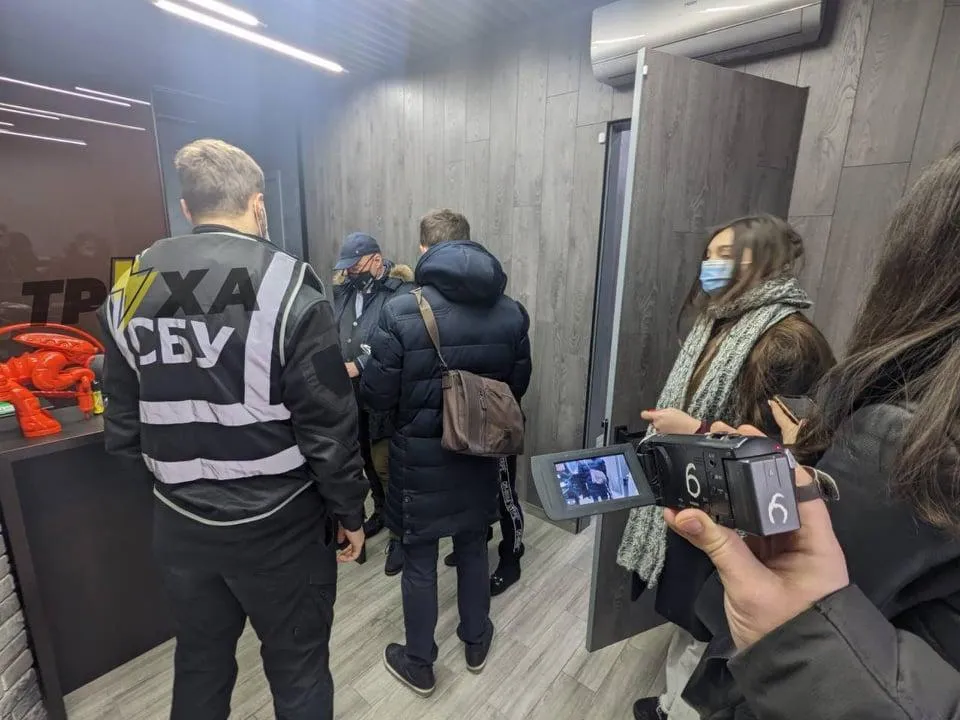 Поліція та СБУ розслідує справу про розкрадання комунального майна в Харкові
