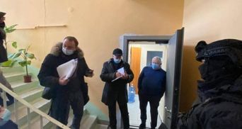 Обыски в Харькове: под прицелом полиции оказались частная и коммунальная клиники