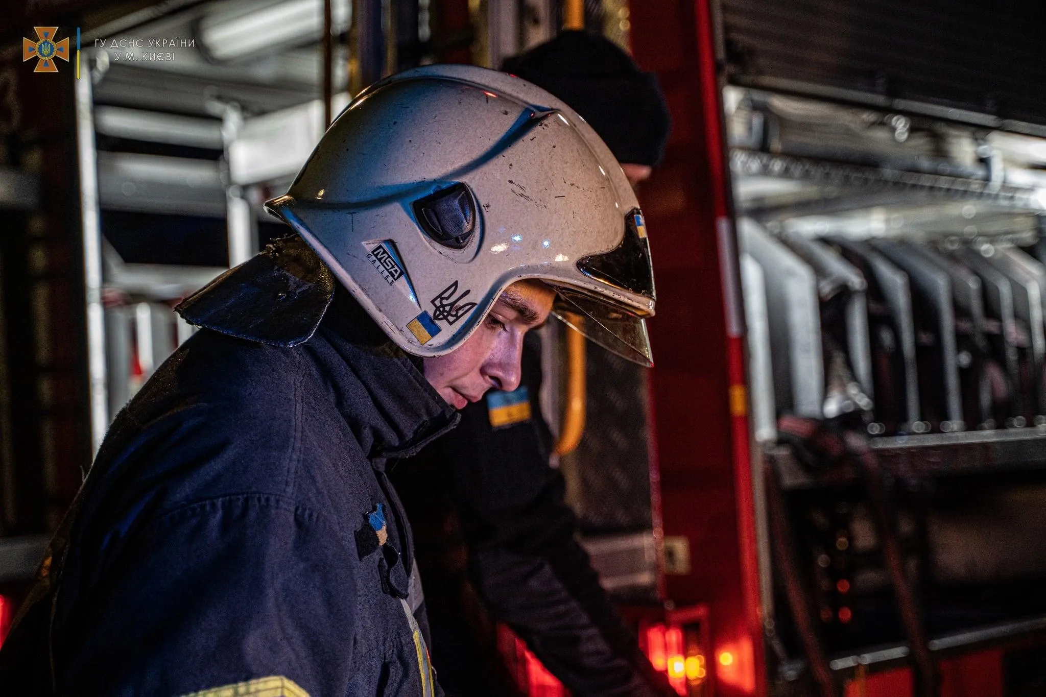 Пожежа у Києві на Солом'янці, в побутівці згоріла жінка