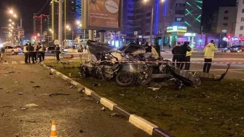 Адвокатка спробувала виправдати 16-річного водія, що вчинив смертельну ДТП у Харкові Адвокатка спробувала виправдати 16-річного водія, що вчинив смертельну ДТП у Харкові