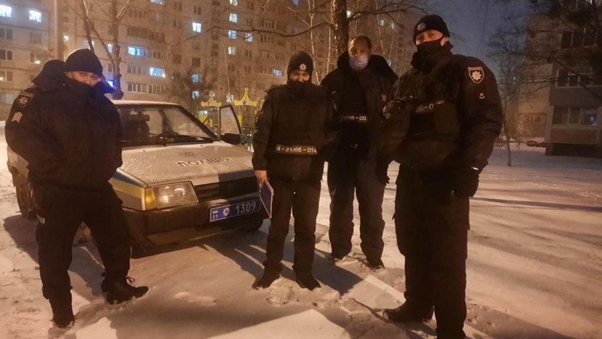 Еще раз отравили собаку посреди улицы: в Харькове полицейские ищут виновных