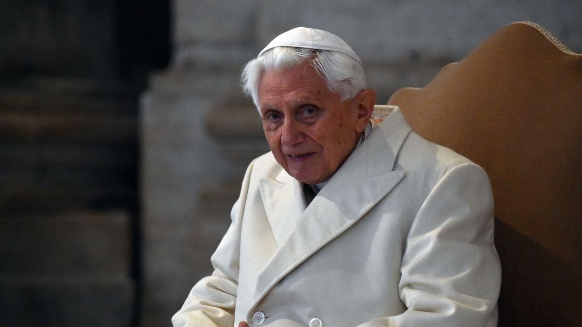 Звинуватили у бездіяльності: колишній Папа Бенедикт XVI фігурує в звіті про насильство у церкві - 24 Канал