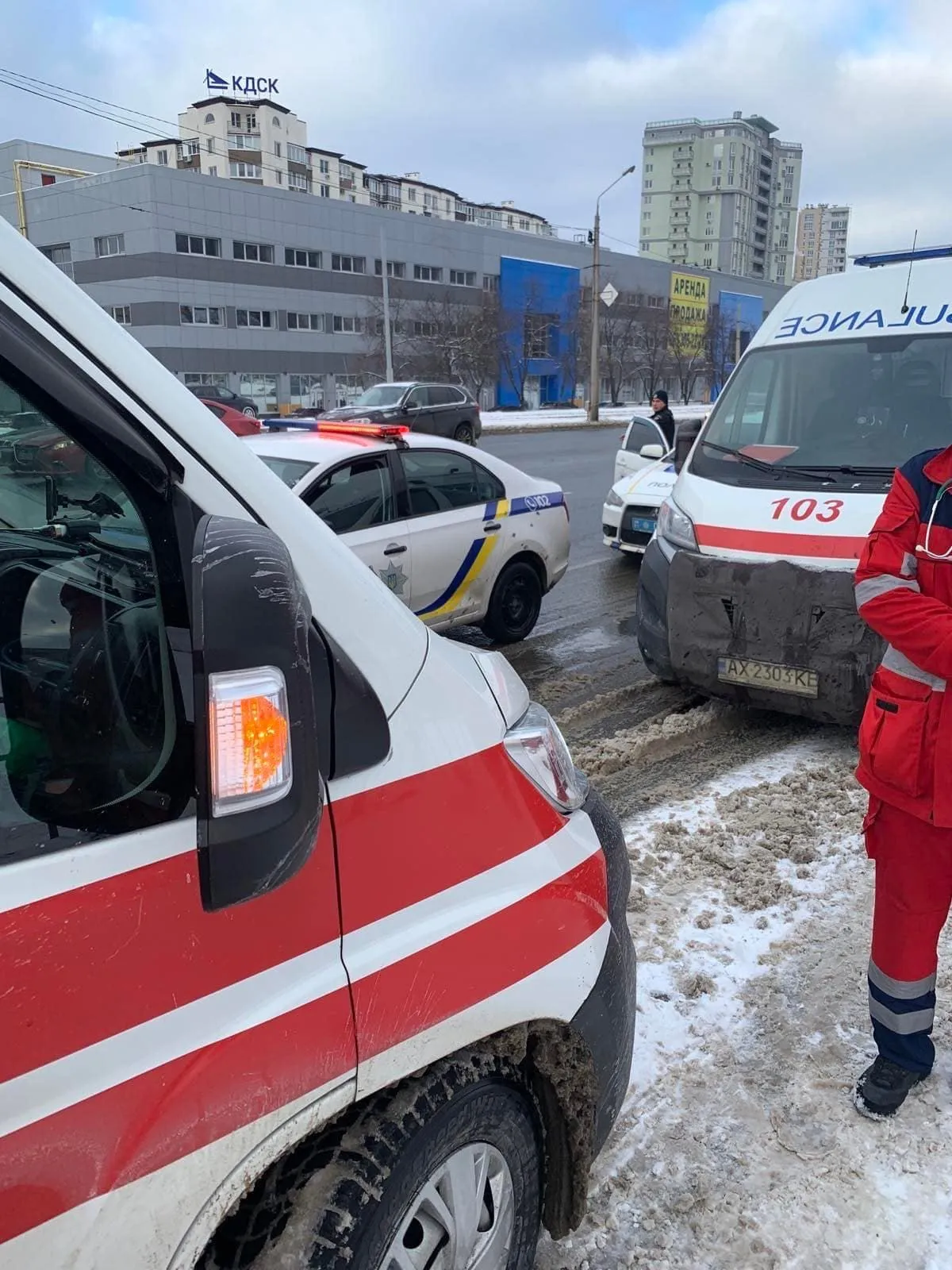 У Харкові нетверезий чоловік побив лікарів, які приїхали йому допомогти