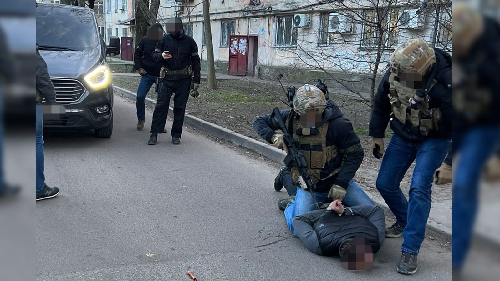 Прикордонники викрадали та грабували людей: в Одесі затримали злочинне угруповання - Одеса