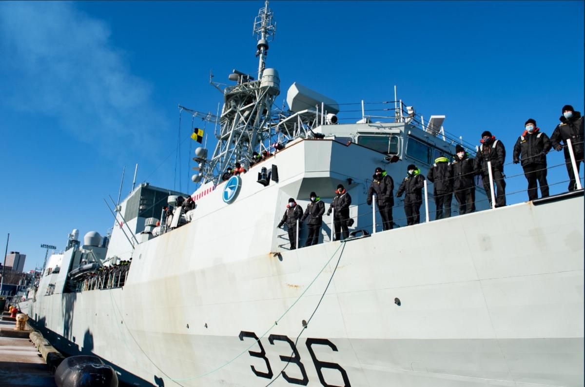 Канада отправила свой фрегат "Монреаль" в Черное море