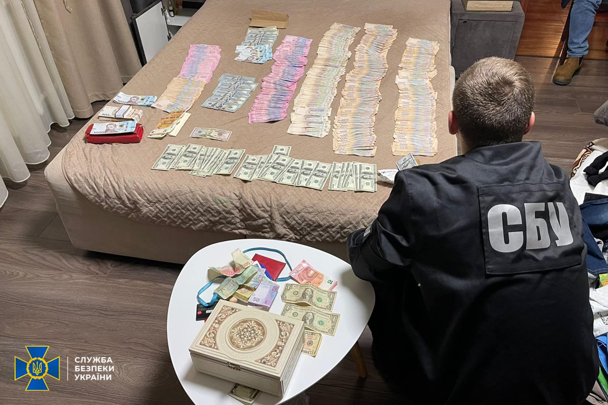 Працівницю міськради на Одещині спіймали на вимаганні хабарів від підприємців - Новини Одеси - Одеса Працівницю міськради на Одещині спіймали на вимаганні хабарів від підприємців - Новини Одеси - Одеса