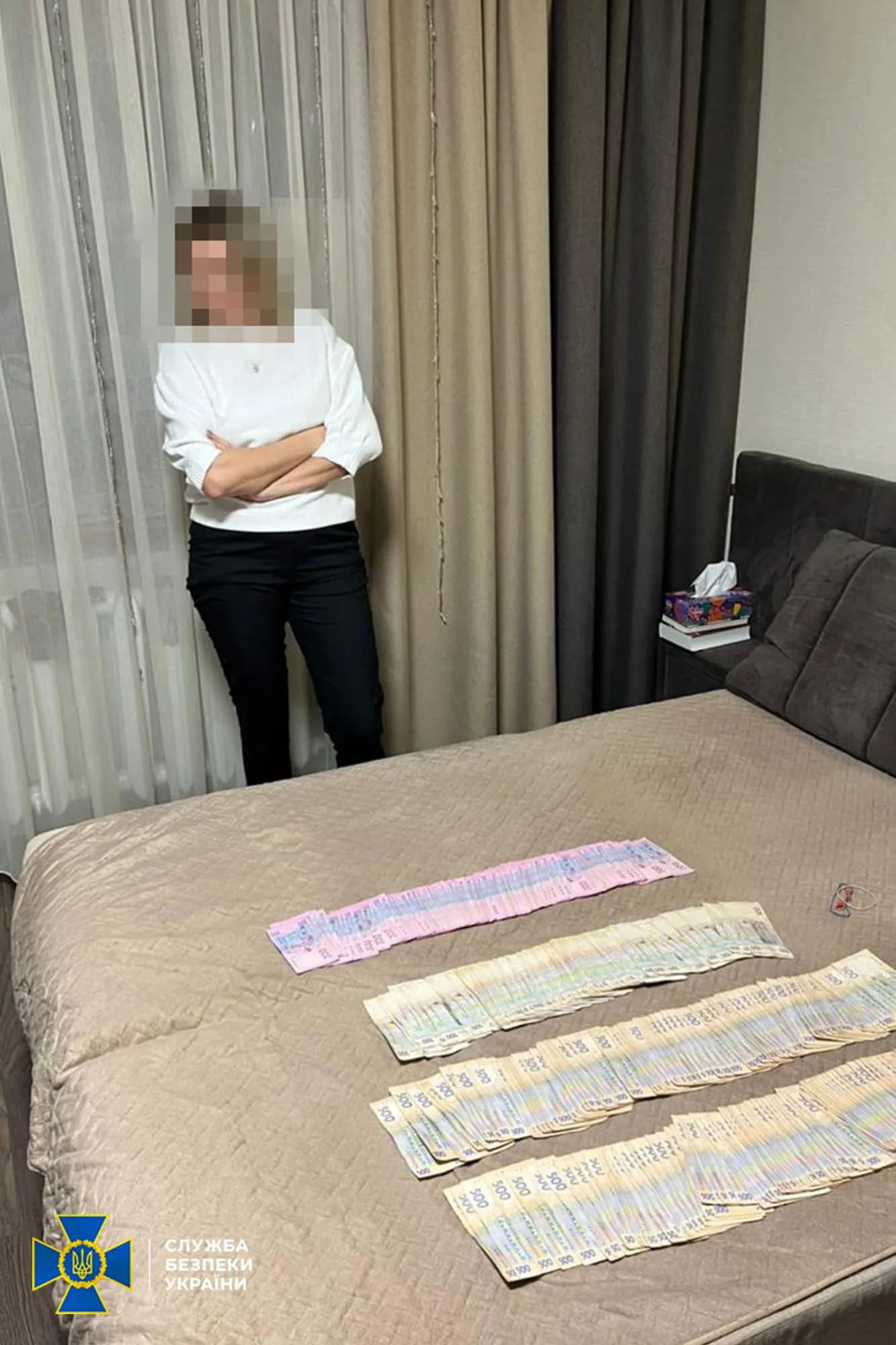 У керівниці управління економіки вдома знайшли майже 500 тисяч гривень У керівниці управління економіки вдома знайшли майже 500 тисяч гривень