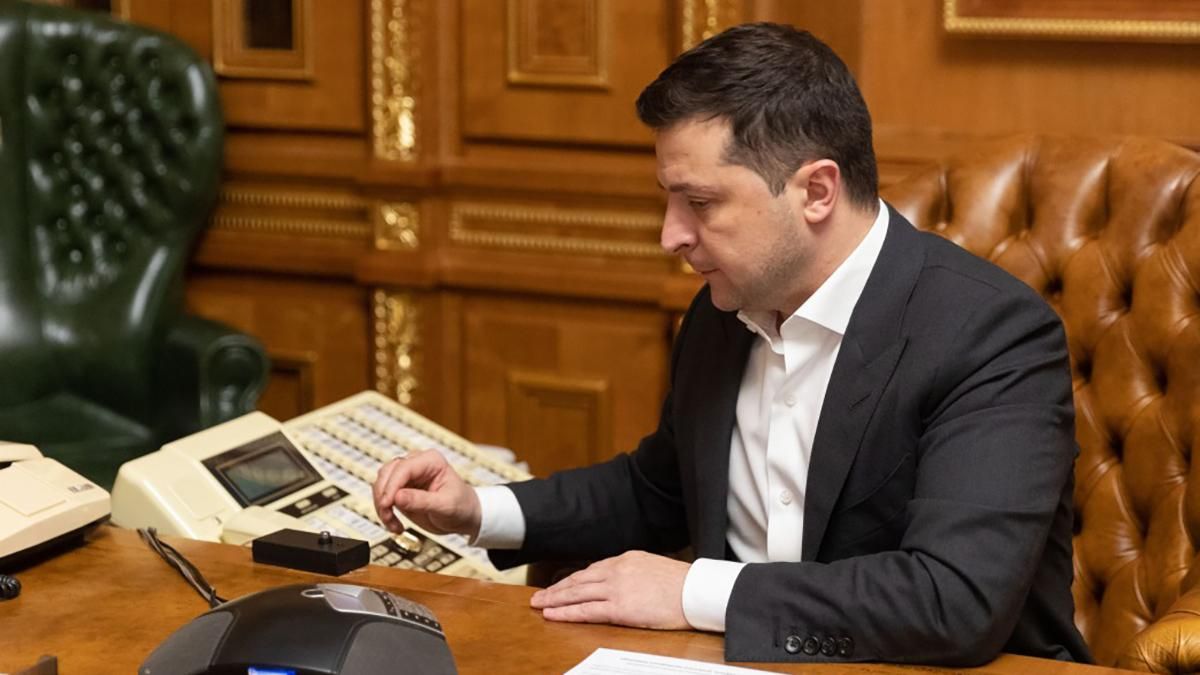 Зеленский рассказал главе Еврокомиссии об угрозах, которые создает "Северный поток-2" Зеленский рассказал главе Еврокомиссии об угрозах, которые создает "Северный поток-2"