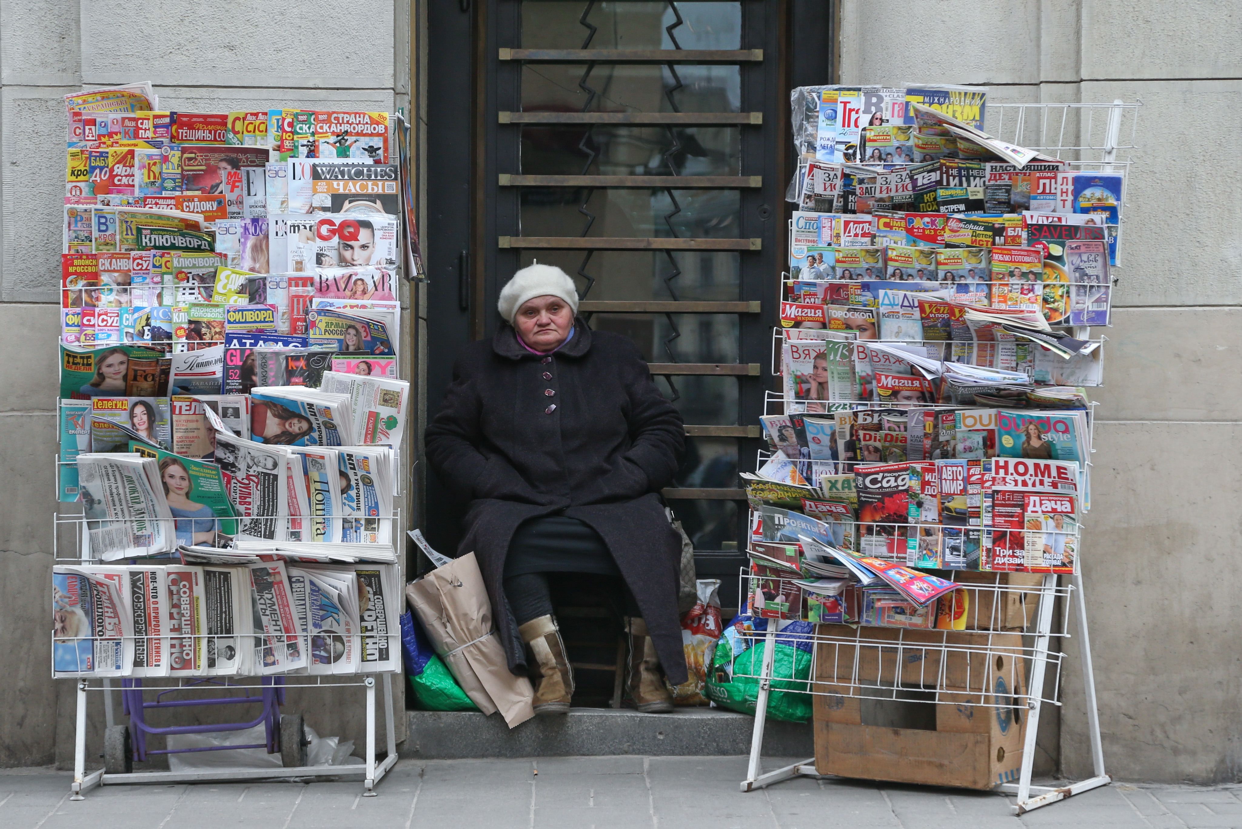 Жажда контроля: как Россия глумится над украиноязычными газетами и журналами Жажда контроля: как Россия глумится над украиноязычными газетами и журналами