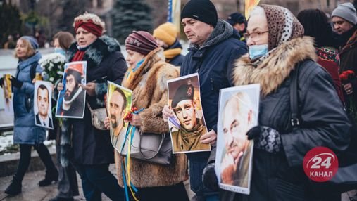 У Києві вшанували пам'ять перших загиблих Героїв Небесної Сотні: фоторепортаж 24 каналу