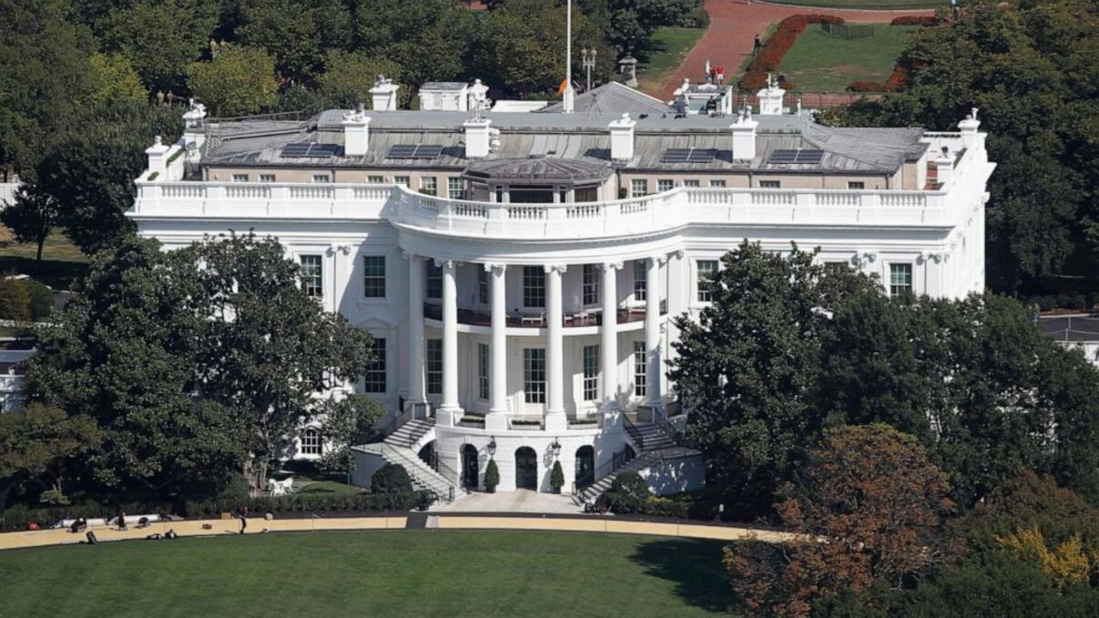 Це вигадка, – Білий дім заперечив, що Шольц відхилив запрошення Байдена - 24 Канал Це вигадка, – Білий дім заперечив, що Шольц відхилив запрошення Байдена - 24 Канал