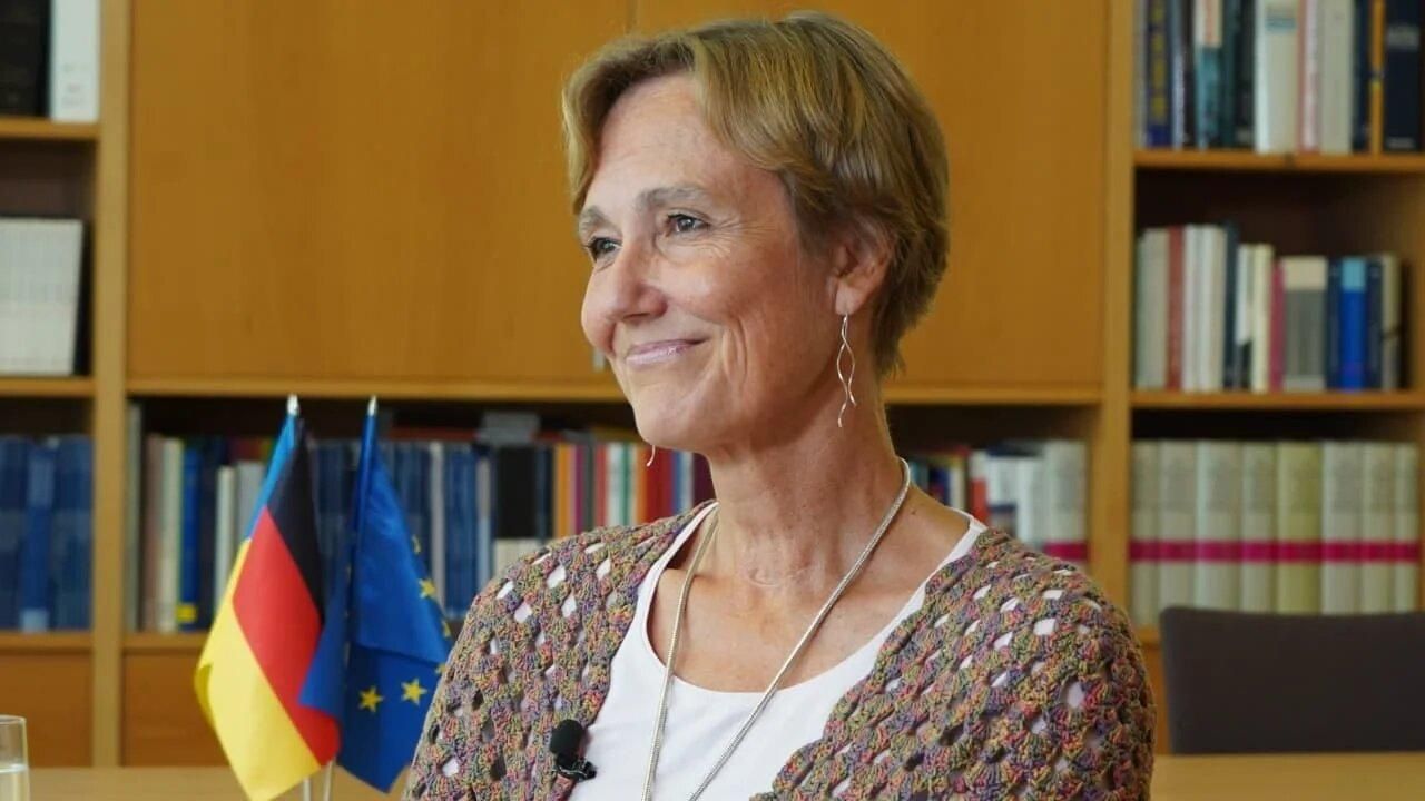 МЗС викликало "на килим" посла Німеччини в Україні після останніх заяв Берліна - Україна новини - 24 Канал МЗС викликало "на килим" посла Німеччини в Україні після останніх заяв Берліна - Україна новини - 24 Канал