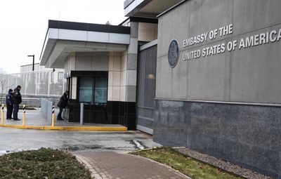 У Держдепі спростували повідомлення про намір евакуювати посольство США в Україні