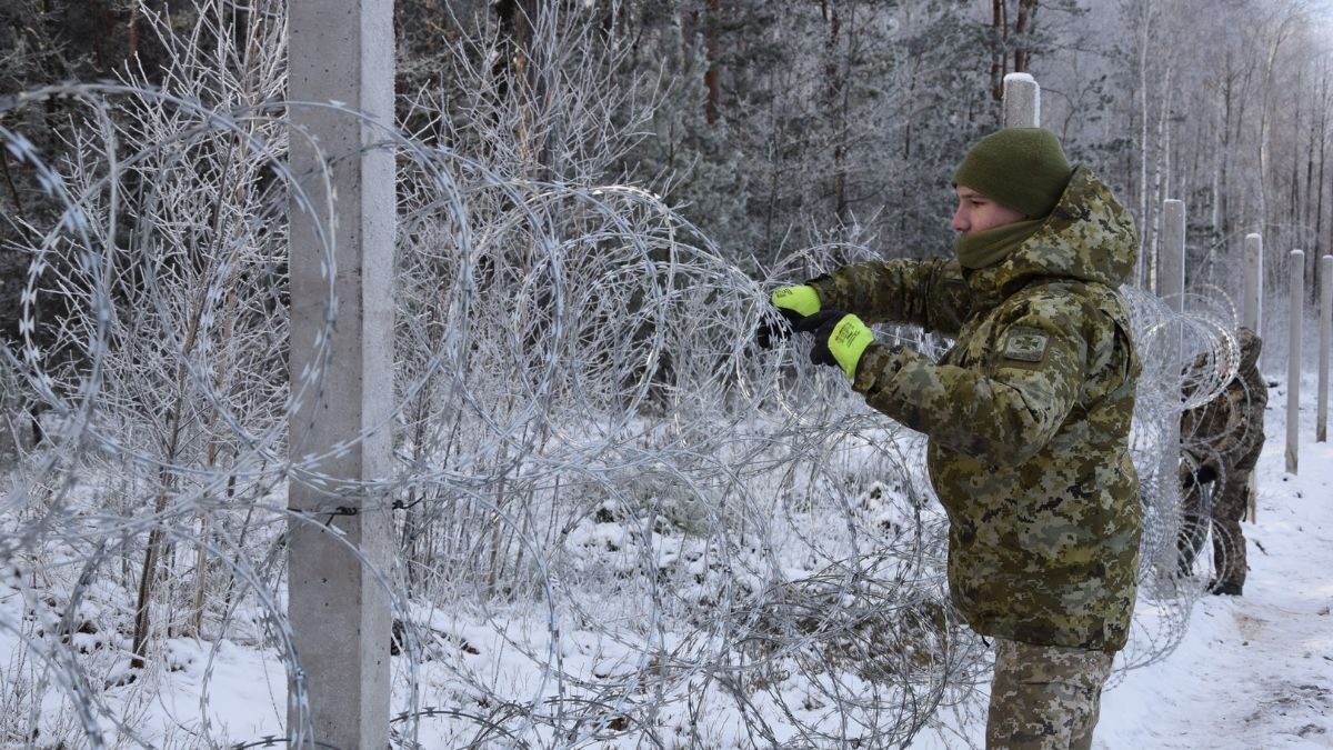 На Буковині знайшли мертвим молодого прикордонника - Новини Чернівці - 24 Канал