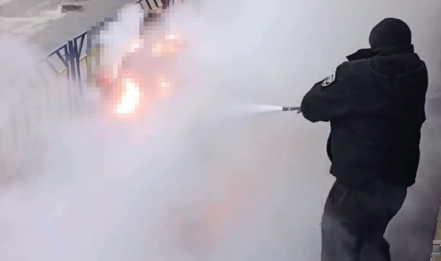 Чоловік помер після самопідпалу біля відділку поліції на Одещині: протестував проти свавілля - Одеса Чоловік помер після самопідпалу біля відділку поліції на Одещині: протестував проти свавілля - Одеса