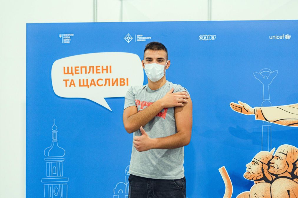 Вакцинация является надежной защитой от нового варианта COVID-19
